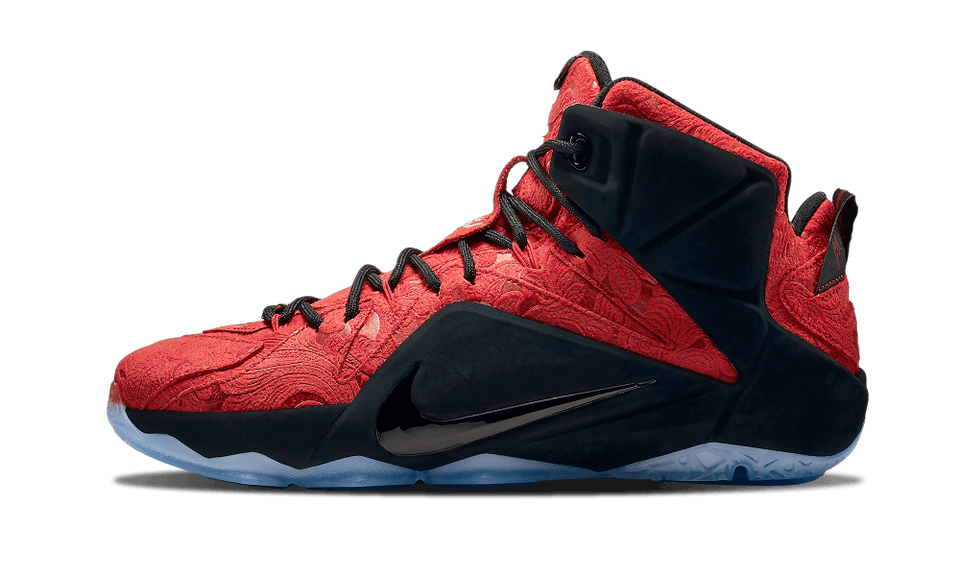 Nike Lebron 12 Ext Unvrsty Rd/unvrsty Rd-blk-mtll