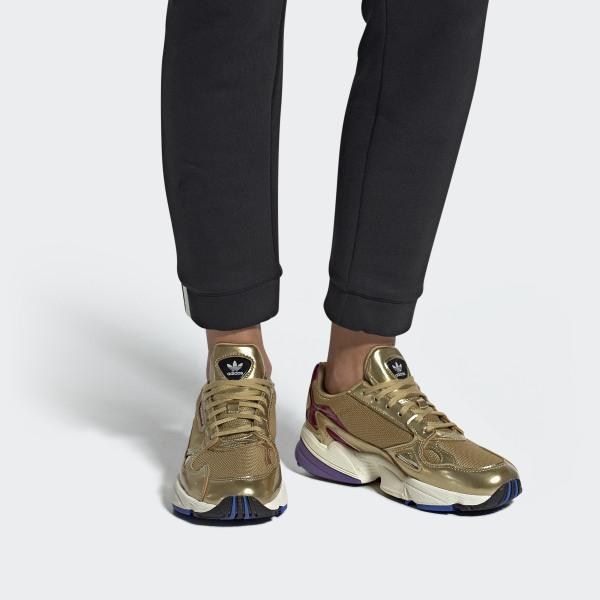 Falcon Shoes Gold Metallic / Gold Metallic / Off White Adidas