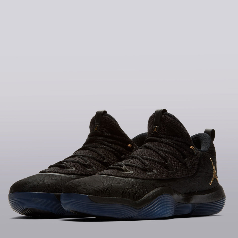 Jordan Super Fly 2017 Low Basketball Shoe - Black/metallic Gold-black - Mens